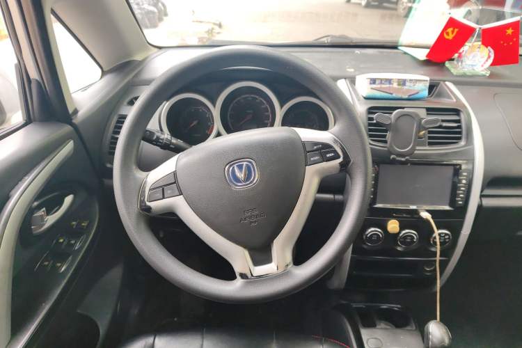 Used CHANGAN CX20 2014 1.4L IMT Sunroof Navigation Version China IV Standard
