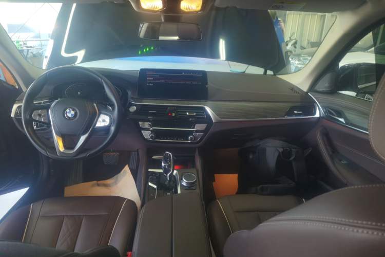 Used BMW 5 Series 2022 Updated 530Li Leading Edition Luxury Package
