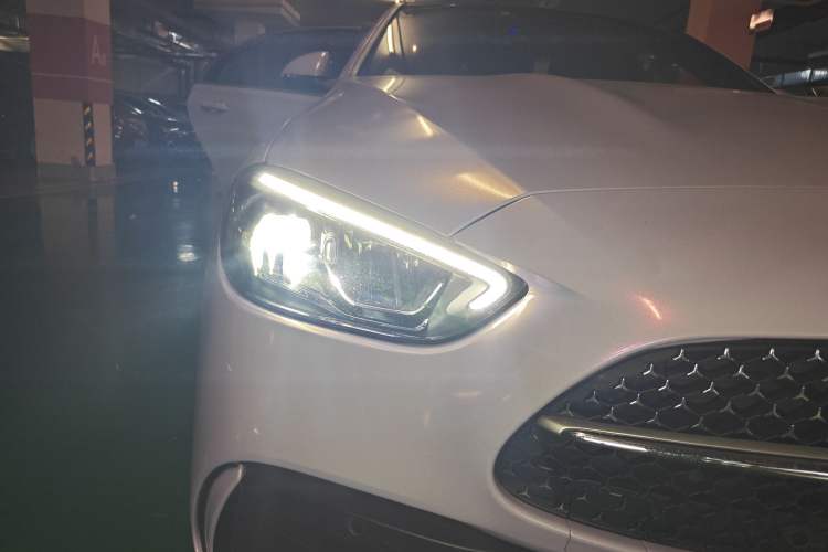 Used Mercedes-Benz C-Class 2022 C 260 L
