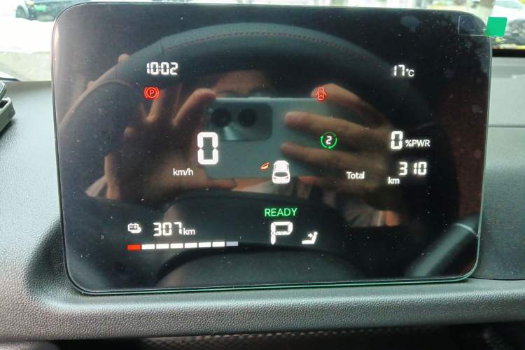 Used CHANGAN KAICHENG V919 2025 Model, Glory Edition, Golden Shield 50 kWh, Short Wheelbase, Low Roof, Elite Version, 6 Seats Instrument Cluster