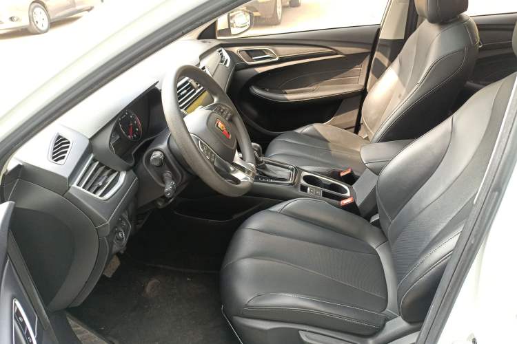 Used Roewe i5 2019 1.5L Automatic 4G Connected Langhao Edition