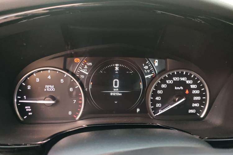 Used Cadillac XT5 2018 25T Luxury Model