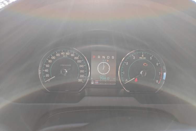 Used Jaguar XF 2015 XF 2.0T Luxury Edition