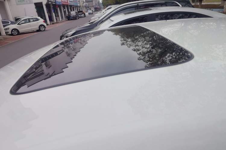 Used Chevrolet Monza 2020 Light Hybrid RS 330T Automatic Comfort Edition