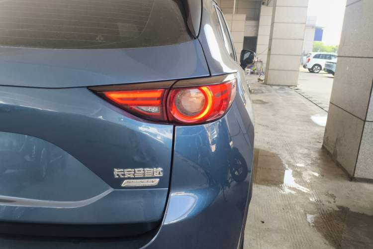 Used Mazda CX-5 2017 2.0L Automatic 2WD ZhiShang Trim China V Standard