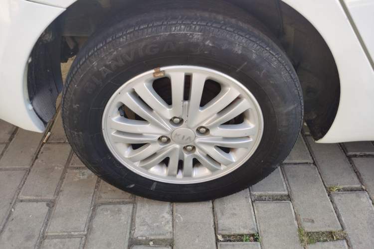 Used Kia K2 2012 Sedan 1.4L Automatic GLS Commemorative Edition