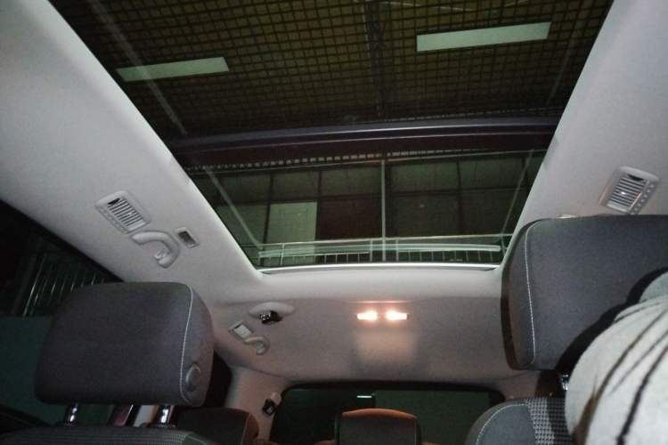 Used Volkswagen Sharan 2018 Revised Version 380TSI Comfort Edition 7-Seater
