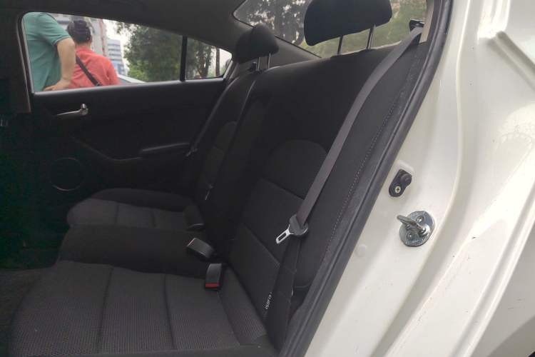 Used Kia K3 2016 1.6L Automatic GLS
