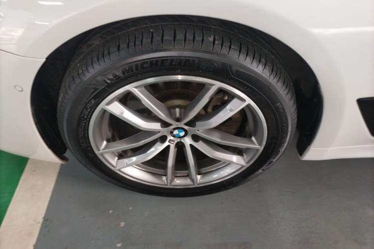 Used BMW 5 Series 2019 525Li M Sport Package
