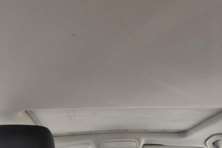 Used Volkswagen Sagitar 2014 1.6L Automatic Comfort Model Headliner