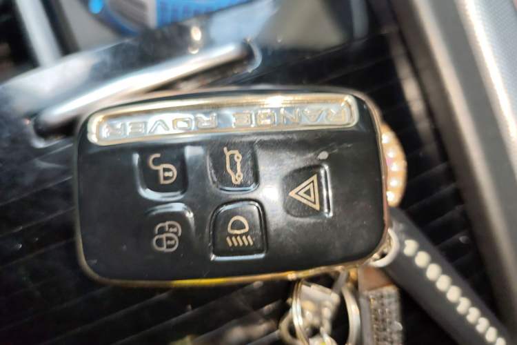 Used Land Rover Range Evoque 2013 2.0T 5-Door Ignite Edition
