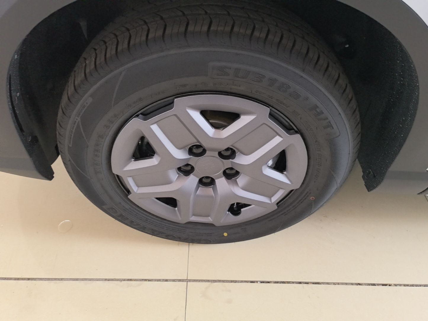 BYD Yuan UP 2025 Model 301KM Leading Version — снимка 10