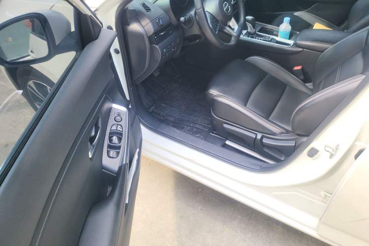 Used Nissan Sylphy 2021 1.6L XL CVT Enjoyment Edition Driver Seat