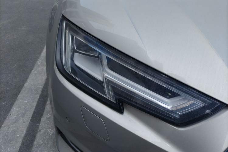 Used Audi A4L 2017 Plus 40 TFSI Fashion Model