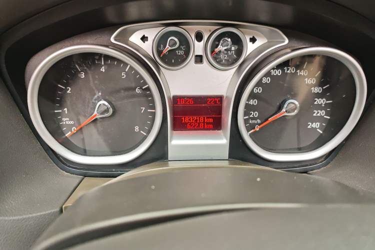 Used Ford Focus 2011 Sedan 1.8L Automatic Fashion Edition
