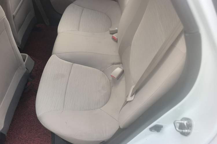 Used Hyundai Verna (older generation) 2014 1.4L Manual Smart GLS Trim