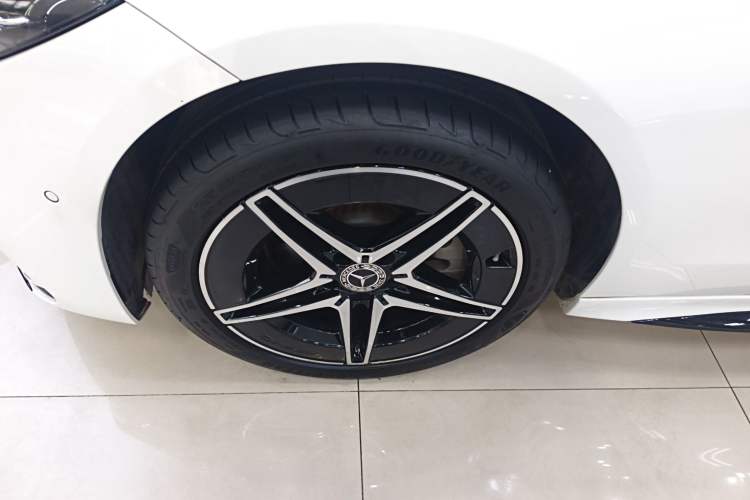 Used Mercedes-Benz C-Class 2023 Second Facelift C 260 L Starry Night Sports Edition