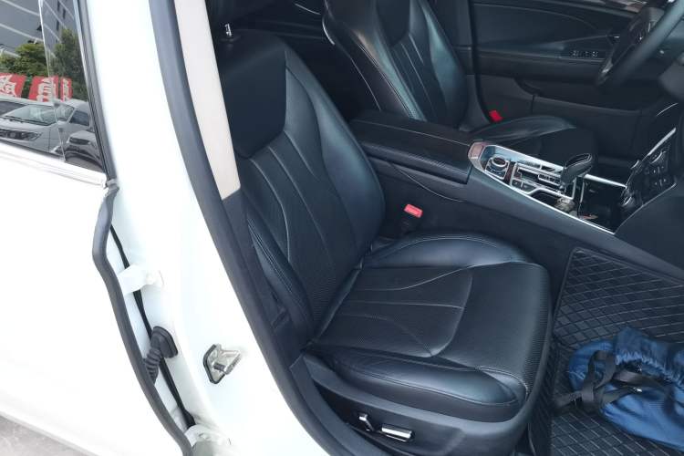 Used Geely Auto Emgrand GT 2015 1.8T Premium Model