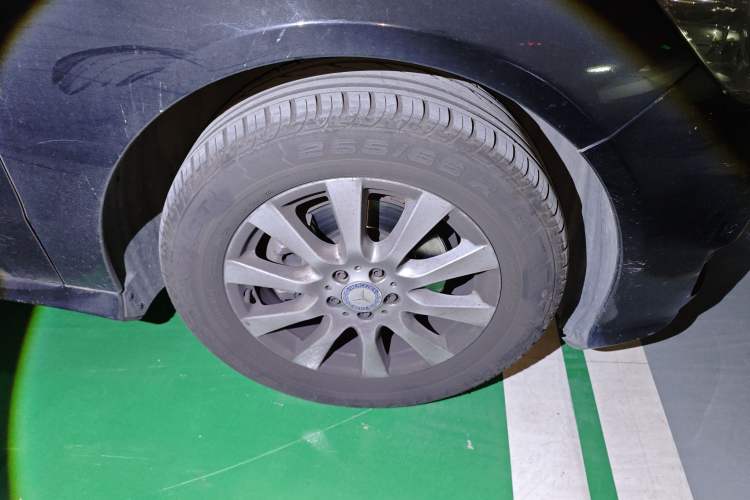 Used Mercedes-Benz R-Class 2017 R 320 4MATIC Business Edition Prestige Model
