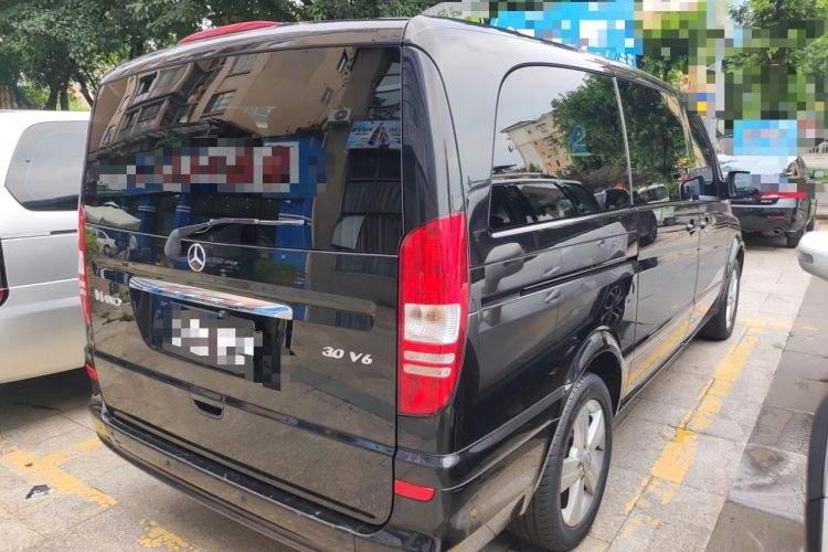 Used Mercedes-Benz Viano 2013 3.0L Comfort Edition