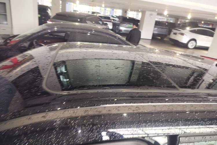 Used ORA Good Cat GT 2024 Mulan Edition 401km Luxury Version Roof