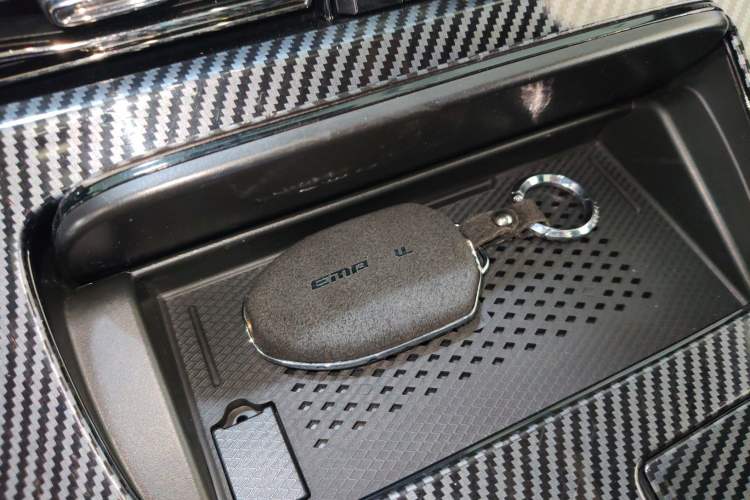 Used GAC Trumpchi M8 2024 Zongshi Series Dual-Motor Supreme Edition Interior 1