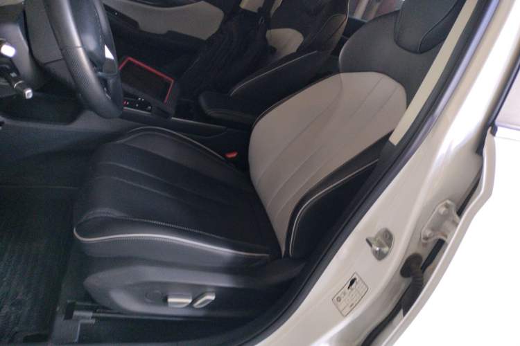 Used BAIC Beijing EU5 PLUS 2023 R600 Premium Edition