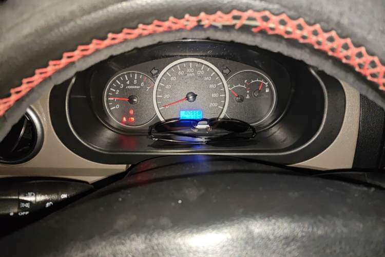 Used Wuling Hongguang 2014 1.2L Standard Model China IV