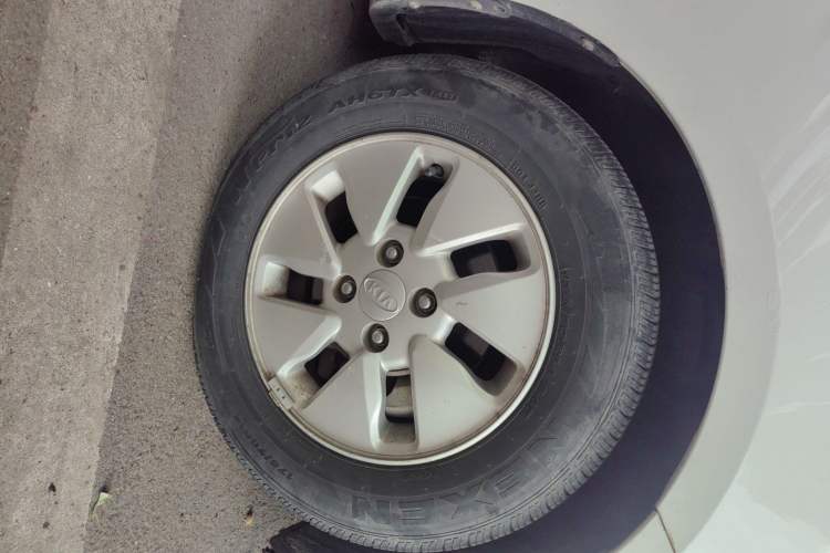 Used Kia K2 2011 Sedan 1.4L Manual Transmission GLS
