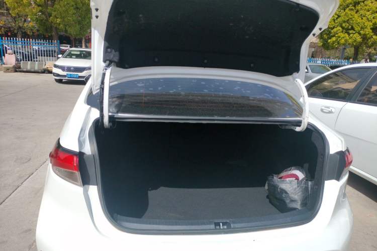 Used Toyota Levin 2021 Dual-Motor 1.8H E-CVT Leading Edition Trunk