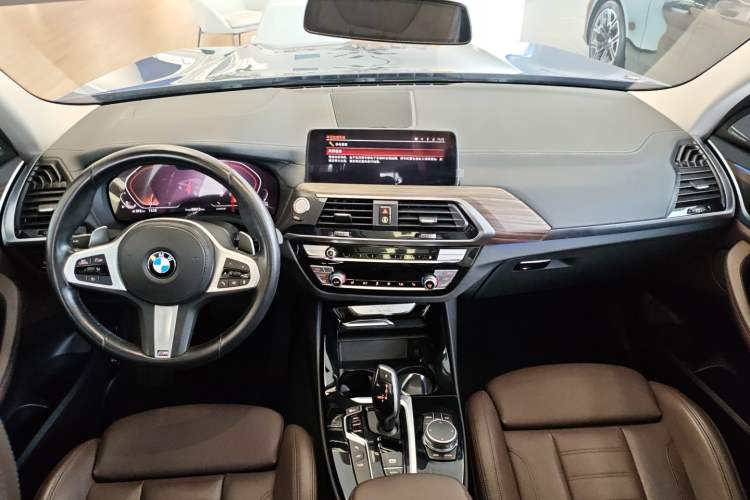Used BMW X3 2021 Facelift xDrive28i M Sport Package Center Console
