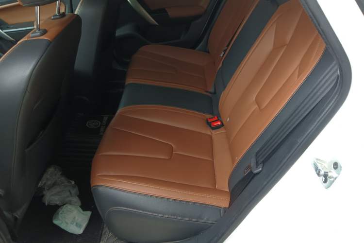 Used MG GT 2016 1.5L Automatic Value-Added Luxury Edition
