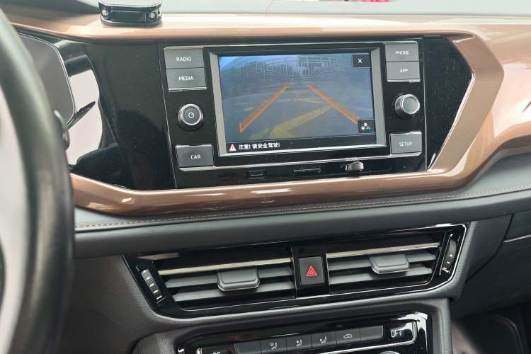 Used Volkswagen Tharu 2020 280TSI Two-Wheel Drive Comfort Edition China VI Standard
