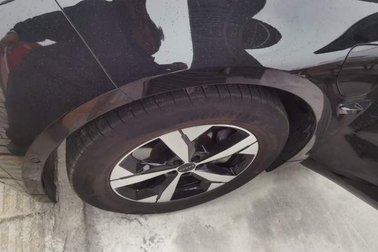 Used Zeekr 001 2023 WE Edition 100 kWh Left Front Wheel Hub