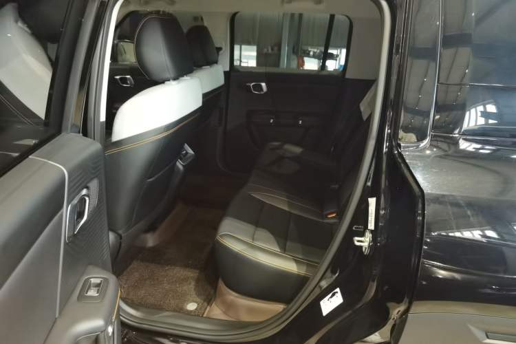 Used BAIC Off-Road BJ30 2024 1.5T Light Wilderness Air Edition
