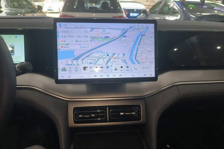 Used BYD Song L DM-i 2025 Intelligent Driving Version 112 km Leading Trim Audio And AC Panel