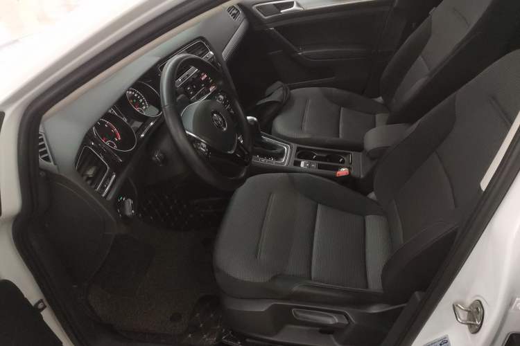 Used Volkswagen Golf 2019 280TSI DSG Comfort Version China VI Standard