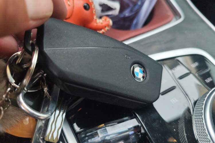 Used BMW X5 2023 xDrive 30Li Luxury M Sport Night Edition Package Vehicle Key