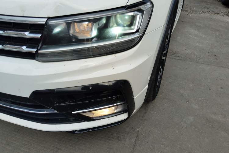 Used Volkswagen Tiguan L 2021 330TSI Automatic Two-Wheel Drive R-Line Enhanced Edition