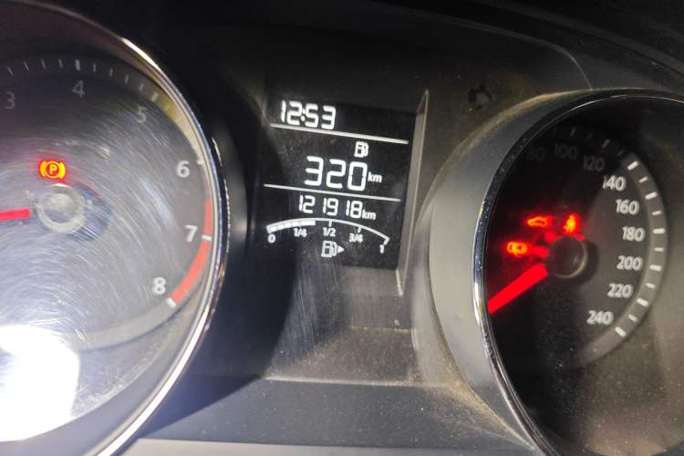 Used Volkswagen Bora 2018 1.5L Manual Fashion Model Odometer Close Up