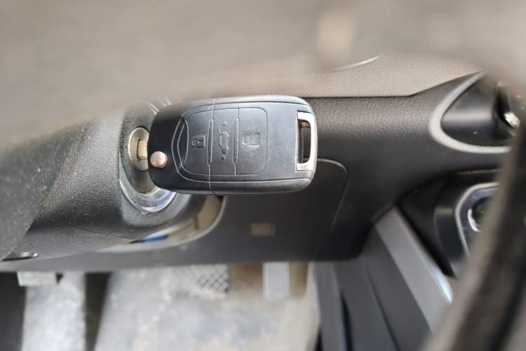 Used Baojun 510 2017 1.5L Automatic Fashion Model