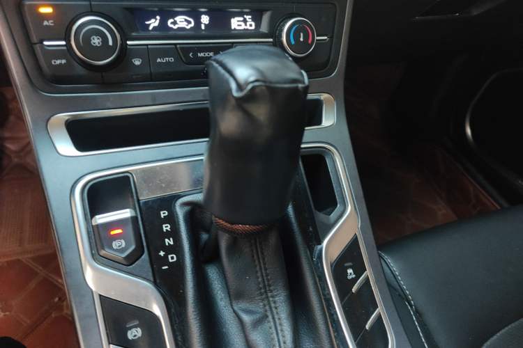 Used Geely Auto Emgrand 2018 1.5L CVT Upward Connect Edition
