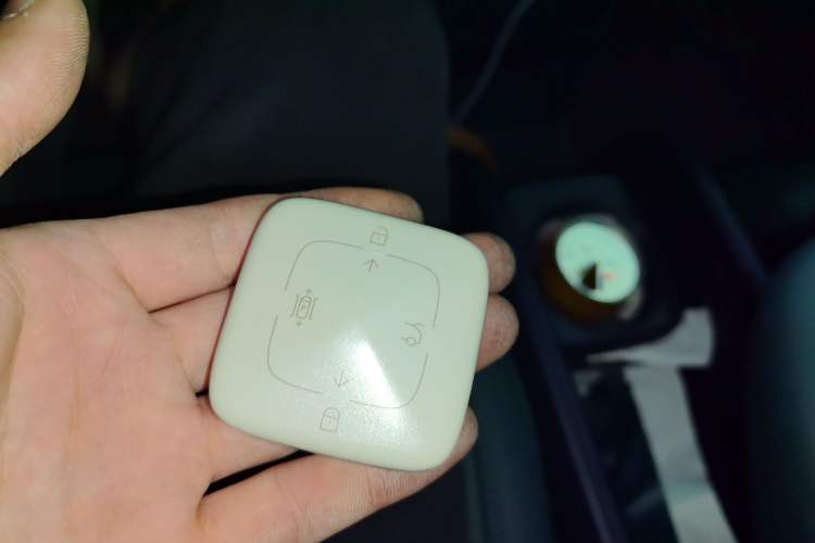 Used Zeekr X 2023 Rear-Drive YOU Edition 4 Seats Vehicle Key