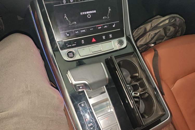 Used Audi Q7 2024 45 TFSI quattro S line Black Warrior Edition
