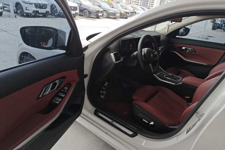 Used BMW 3 Series 2023 325i M Sport Package