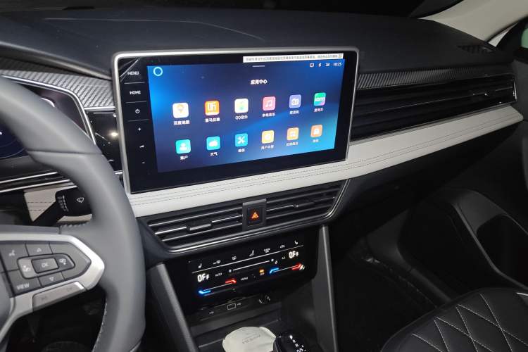 Used Volkswagen Tiguan L 2025 Model Outstanding Version 330TSI Automatic Two-Wheel Drive R-Line Longyao Edition