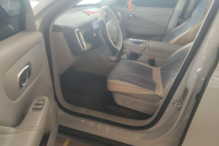 Used Leapmotor B10 2025 600 LiDAR Version Driver Seat