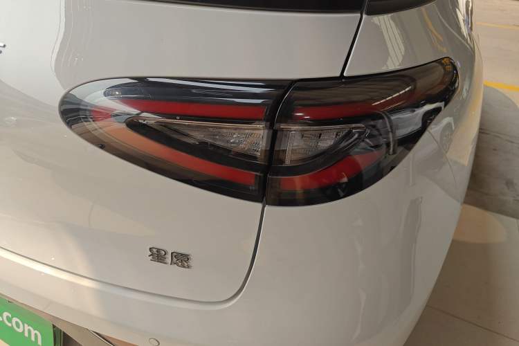 Used Geely Galaxy Geome 2025 310km Youth Edition Right Rear Taillight