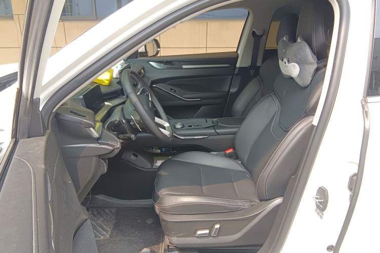 Used Haval H6 2024 1.5T Two-Wheel-Drive Classic Edition