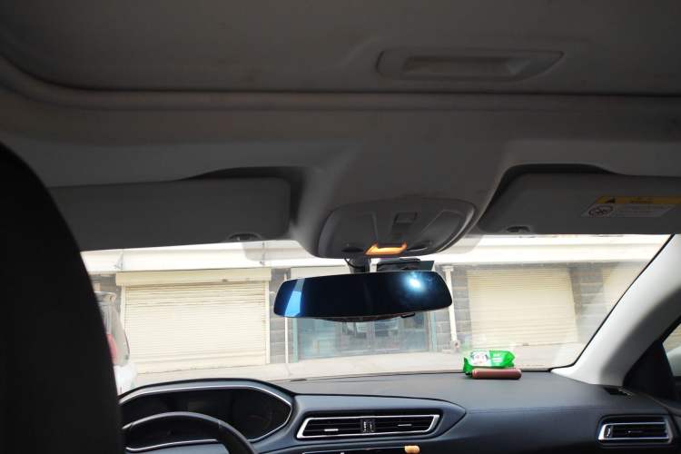 Used Peugeot 308 2016 230THP Automatic Luxury Edition Headliner